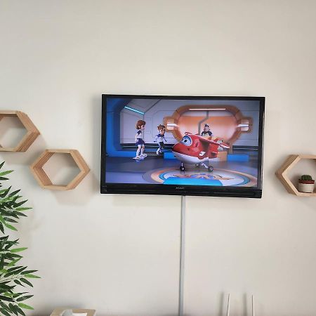 Netflix Panda House 3B2R Rimbayu Kota Kemuning With Atari Games Apartman Teluk Panglima Garang Kültér fotó