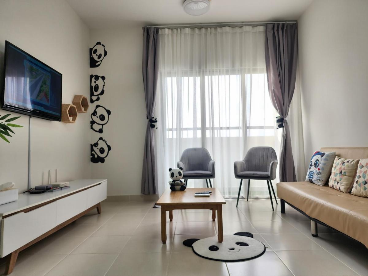 Netflix Panda House 3B2R Rimbayu Kota Kemuning With Atari Games Apartman Teluk Panglima Garang Kültér fotó