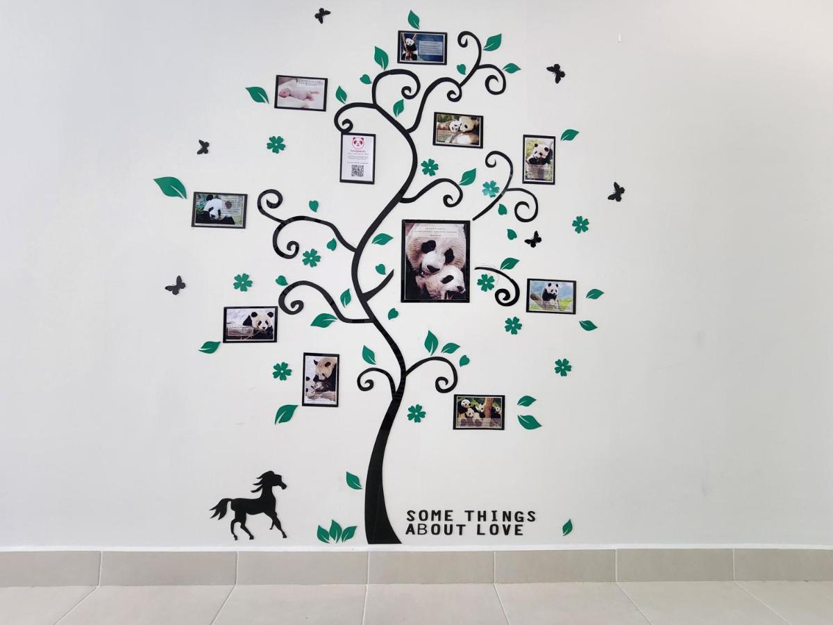 Netflix Panda House 3B2R Rimbayu Kota Kemuning With Atari Games Apartman Teluk Panglima Garang Kültér fotó