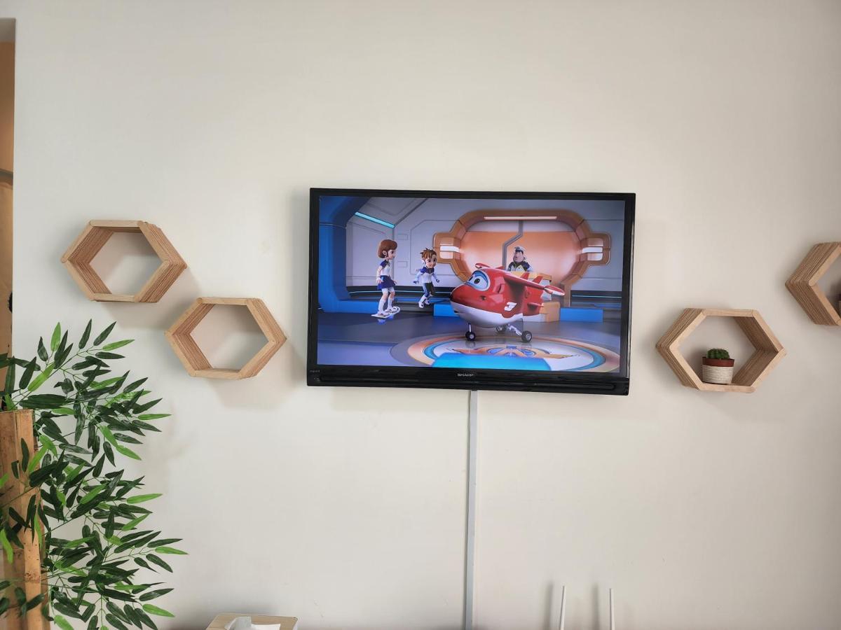 Netflix Panda House 3B2R Rimbayu Kota Kemuning With Atari Games Apartman Teluk Panglima Garang Kültér fotó